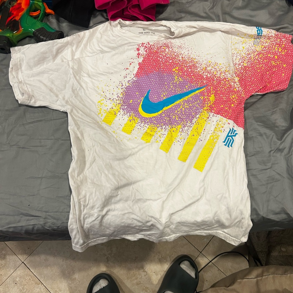 Nike kyrie t shirt